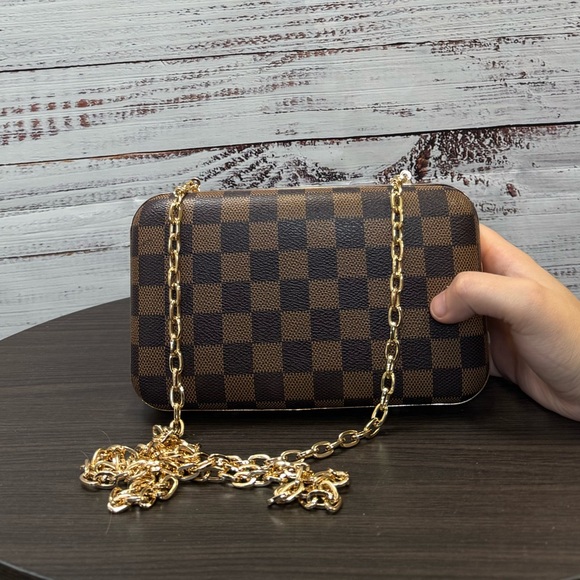 Daisy Rose Brown Checkered Bag with Chain - Picture 4 of 5